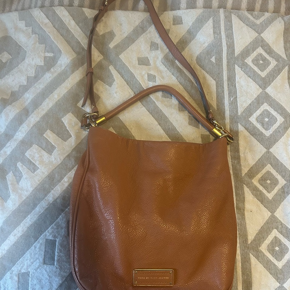 Marc by Marc Jacobs Tan Leather HOBO Shoulder/Crossbody Bag